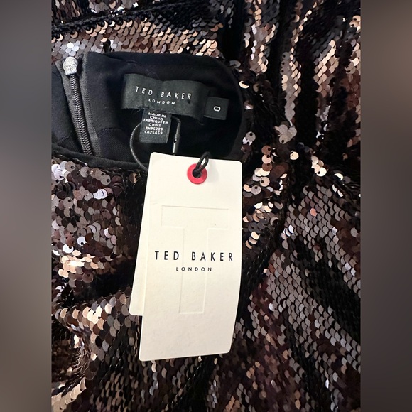 Ted Baker ~ Lovato Sequins Top - Picture 12 of 12